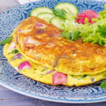 Omelete: Sajian Telur Lezat yang Instan serta Mengenyangkan