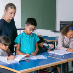 Mitos dan Fakta Seputar Belajar dengan Pengajar Penutur Asli (Native Speaker)